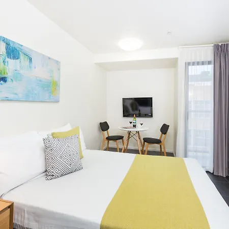 Quality Apartments North Melbourne-2